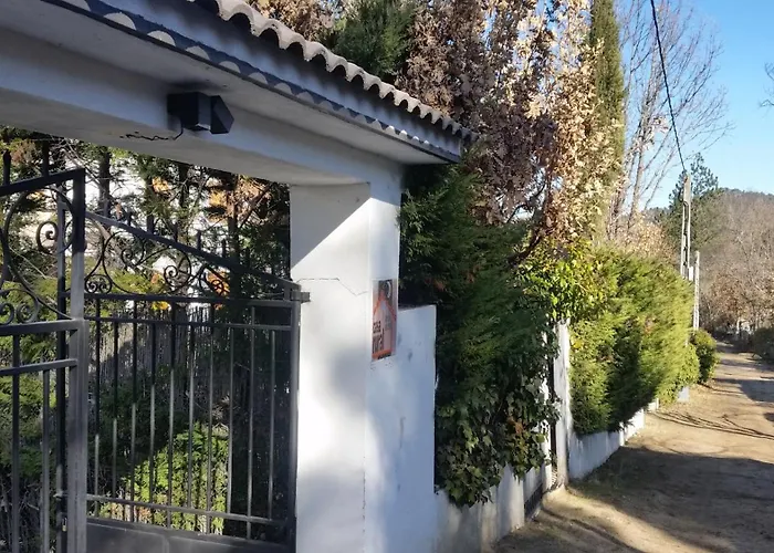 El Rincon De Gredos Летний дом Навалуэнга